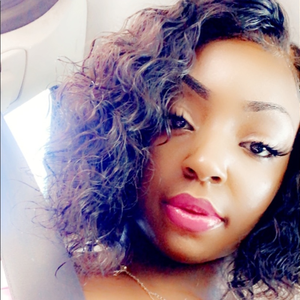 Meet your Posher, Raven